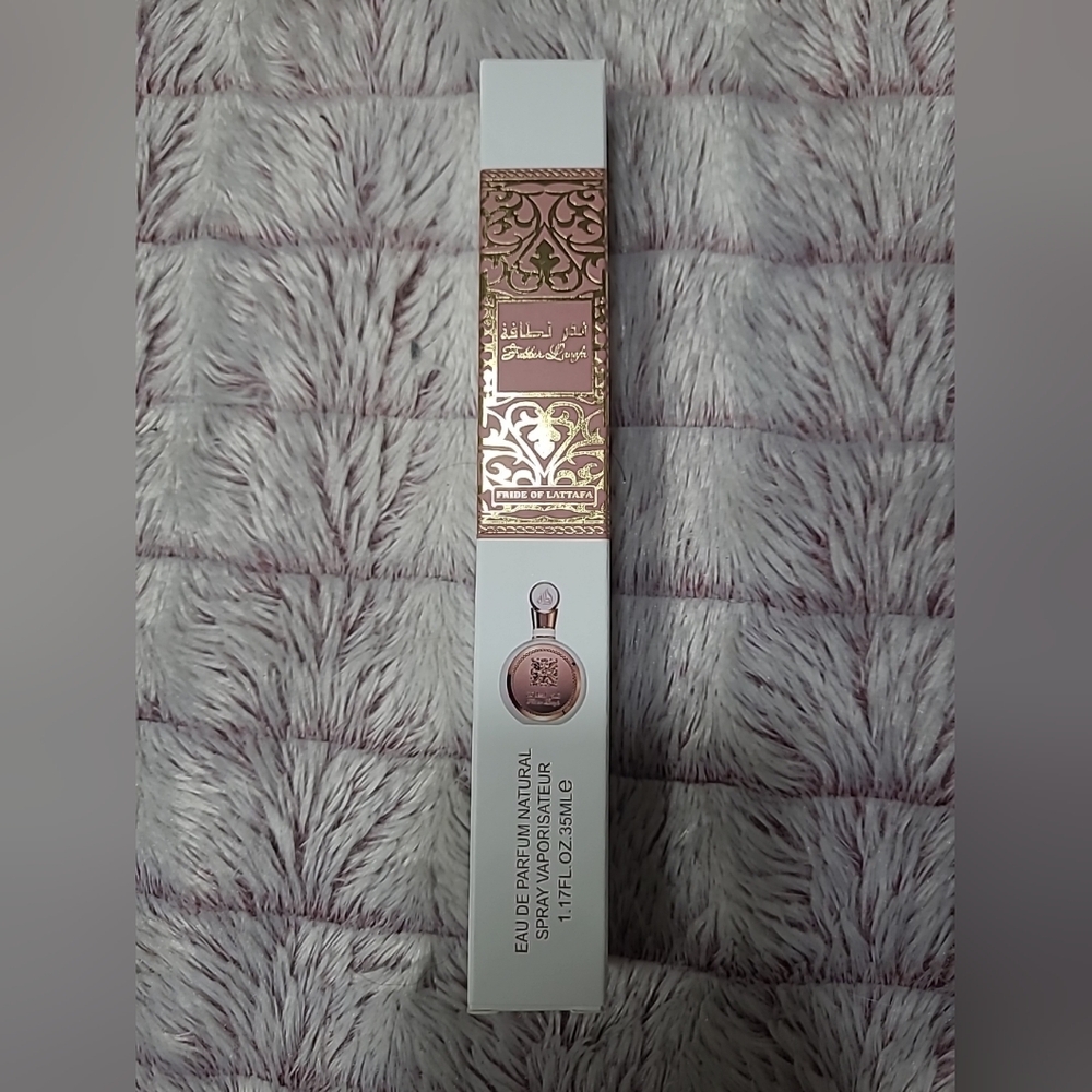 Fakhar Lattafa Eau de Parfum Vaporisateur Spray Fragrance Travel Size 1.17 fl oz